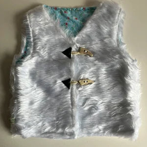 Kid's Bear Style Gilet Made of White Faux Fur with Cotton Lining and Toggle Buttons