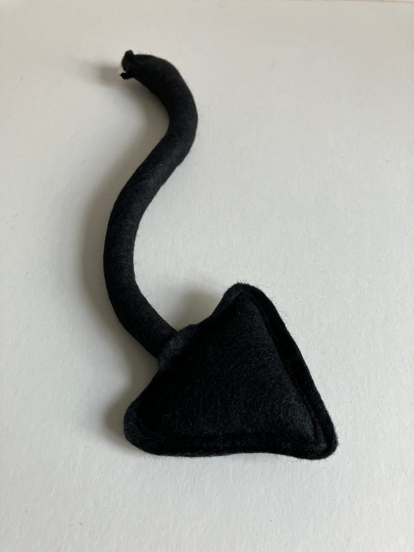 Clip on Devil or Warlock Tail Made of Black Felt
