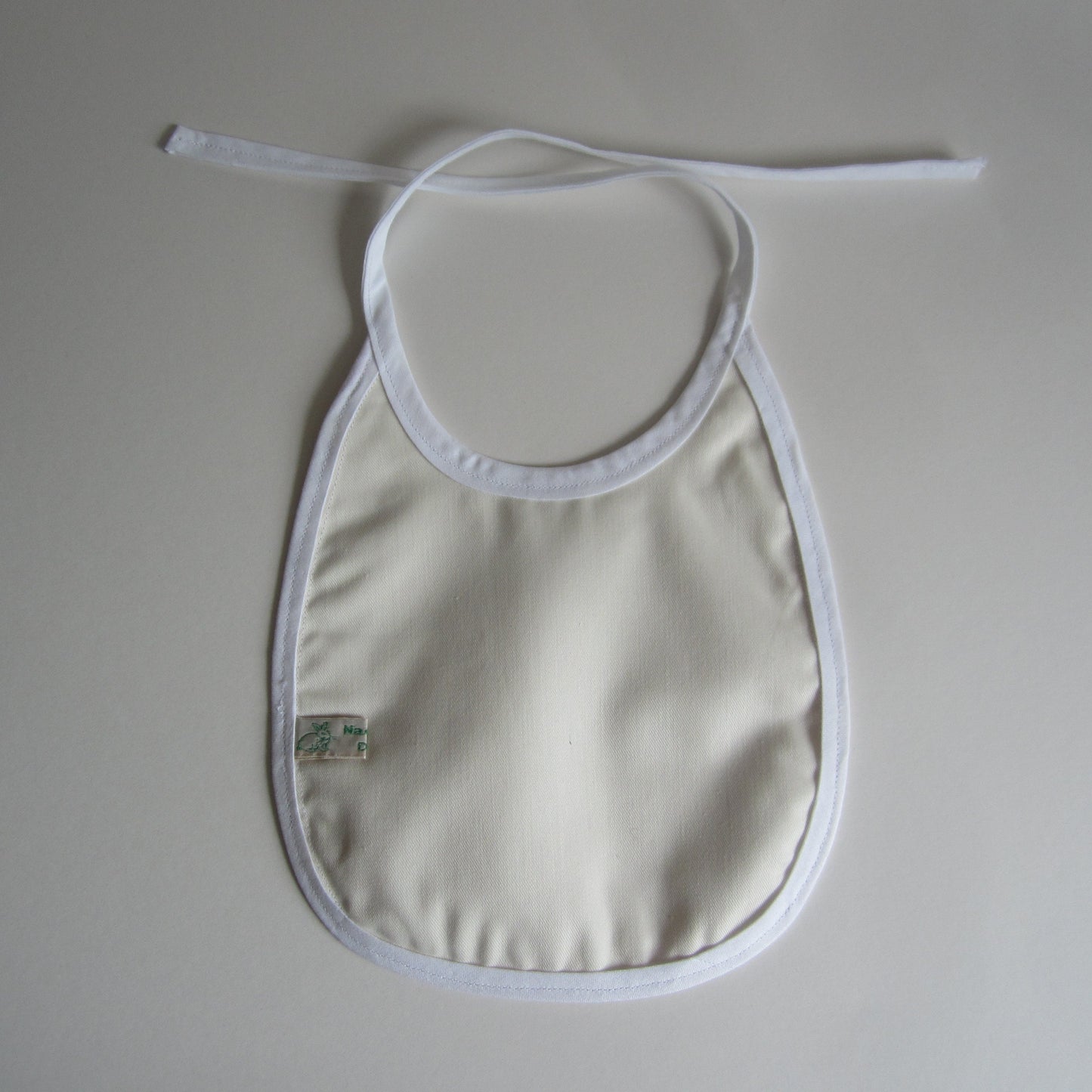 Traditional Style Baby Bib Made of 100% Cotton Polka Dot Fabric and Plain Cotton Lining